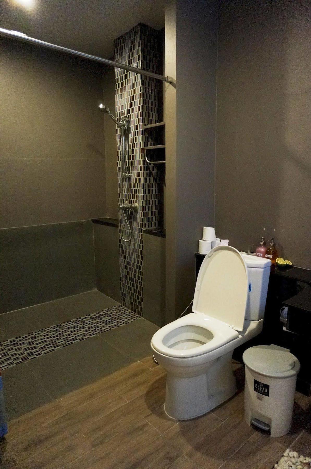 N.P. House Hua Hin Hotel Ngoại thất bức ảnh